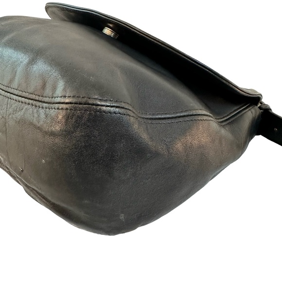 Vintage Coach - Picture 8 of 13